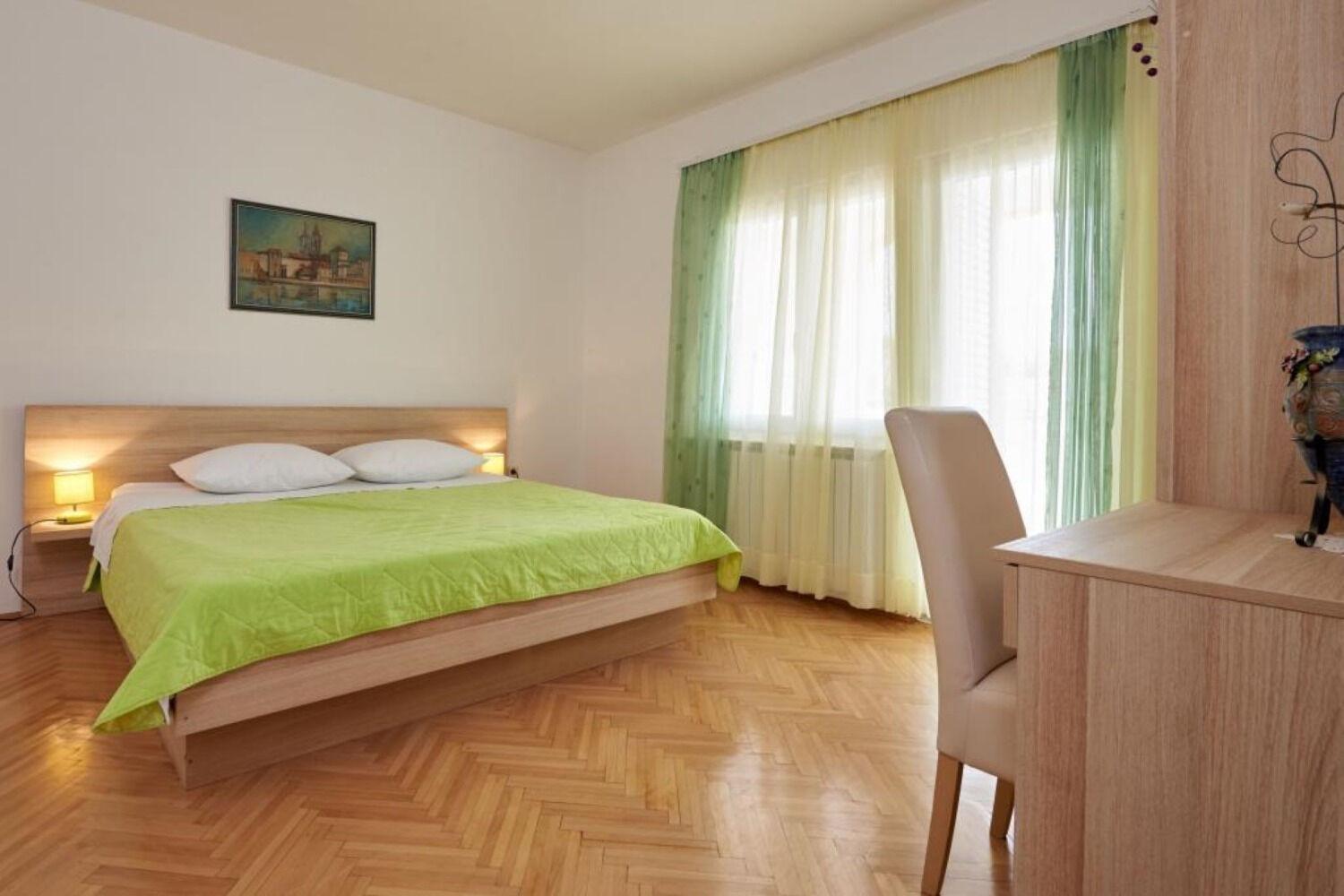 Apartments Mare - 30 M From Pebble Beach Сегет-Враниця Екстер'єр фото