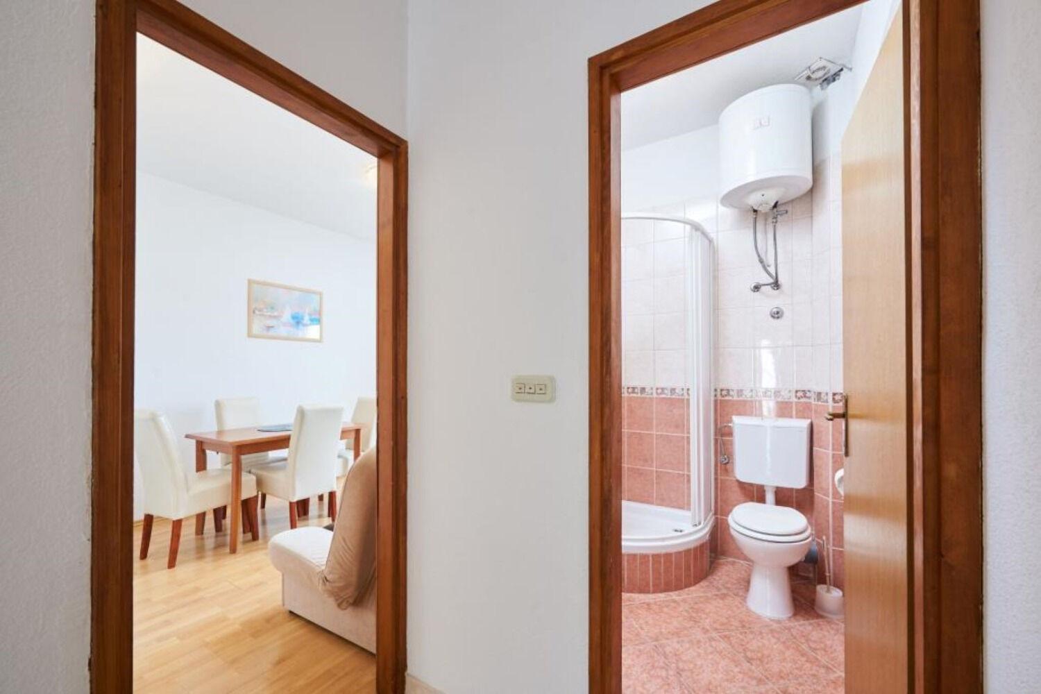 Apartments Mare - 30 M From Pebble Beach Сегет-Враниця Екстер'єр фото